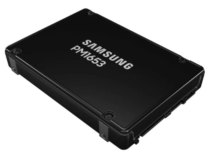 SSD Samsung MZILG960HCHQ-00A07 960 ГБ 2,5" SATA