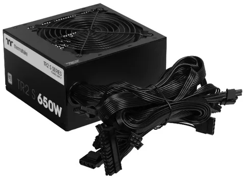 Блок питания Thermaltake TR2 S 650 Вт